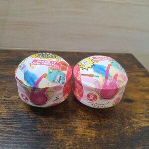 2 MGA's Mini Verse Make It Mini Lifestyle Series 2 - Lot Mystery Balls T2
